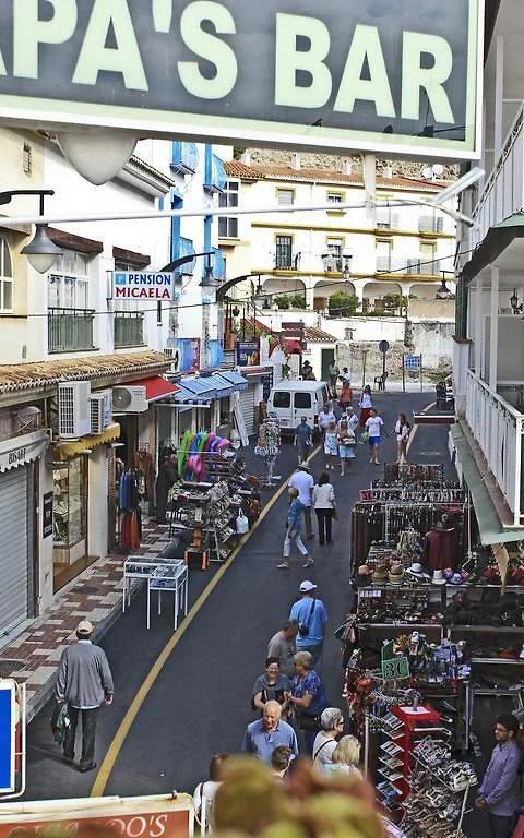 Joy Beach B&B Torremolinos 2*,