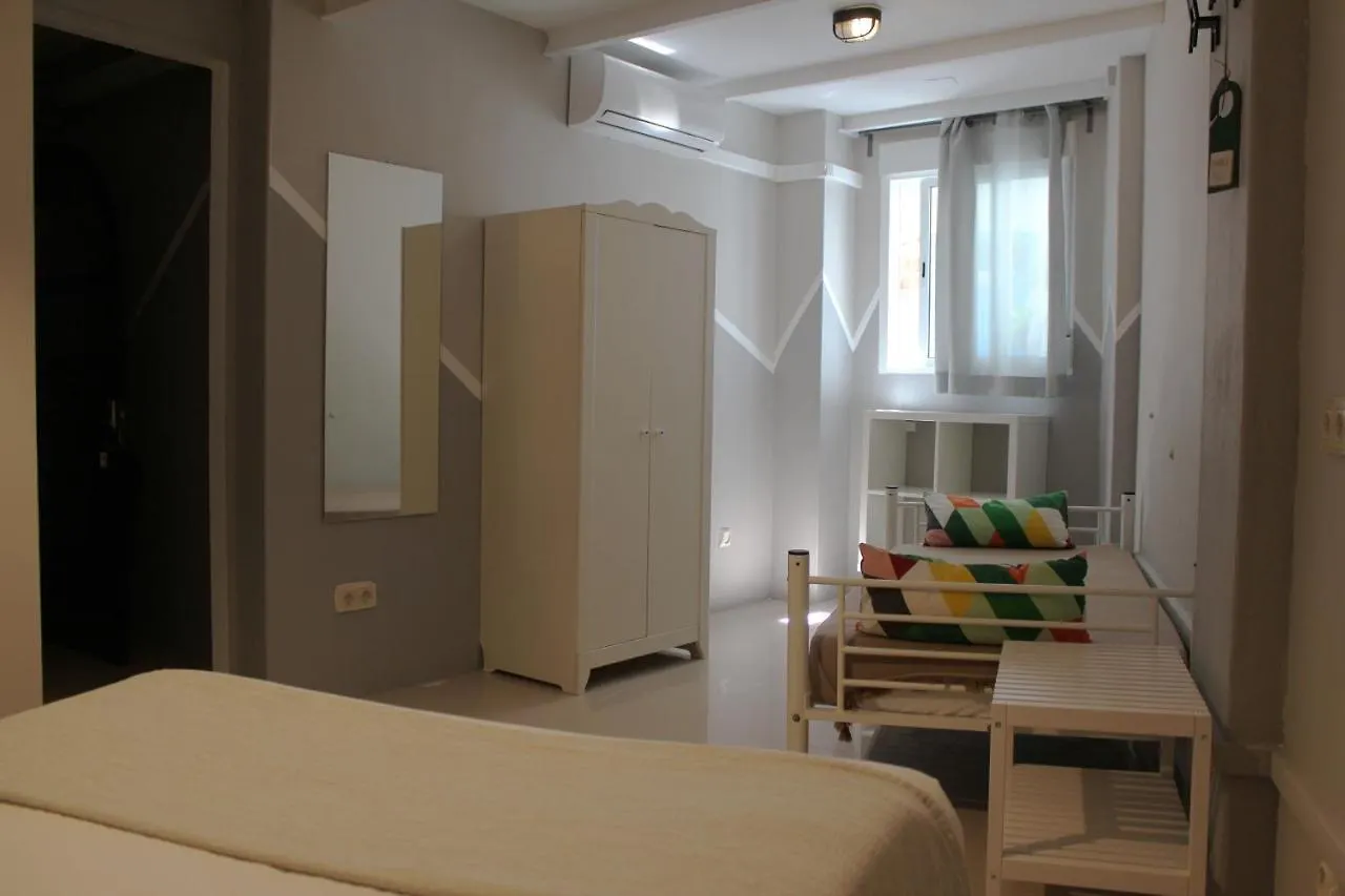 Joy Beach B&B Torremolinos 2*,  Spain